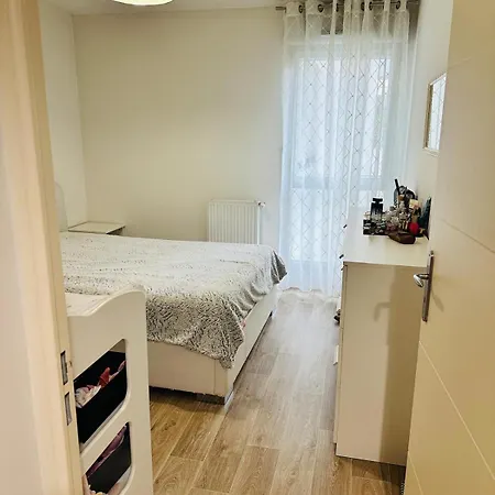 Grand Et Confortable * Lyon